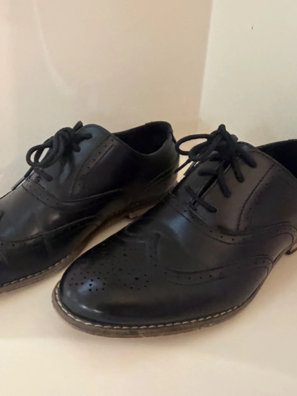 BOYS Stacy Adams Dunbar Wingtip Size 5 Big Kids